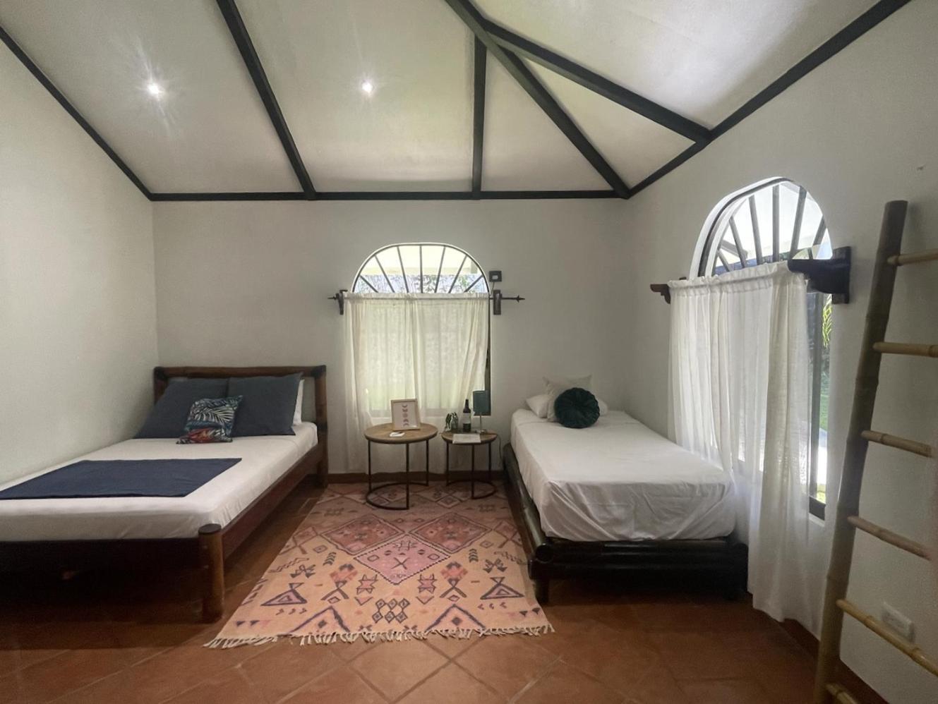 The Scarlet Villas Ojochal Bagian luar foto