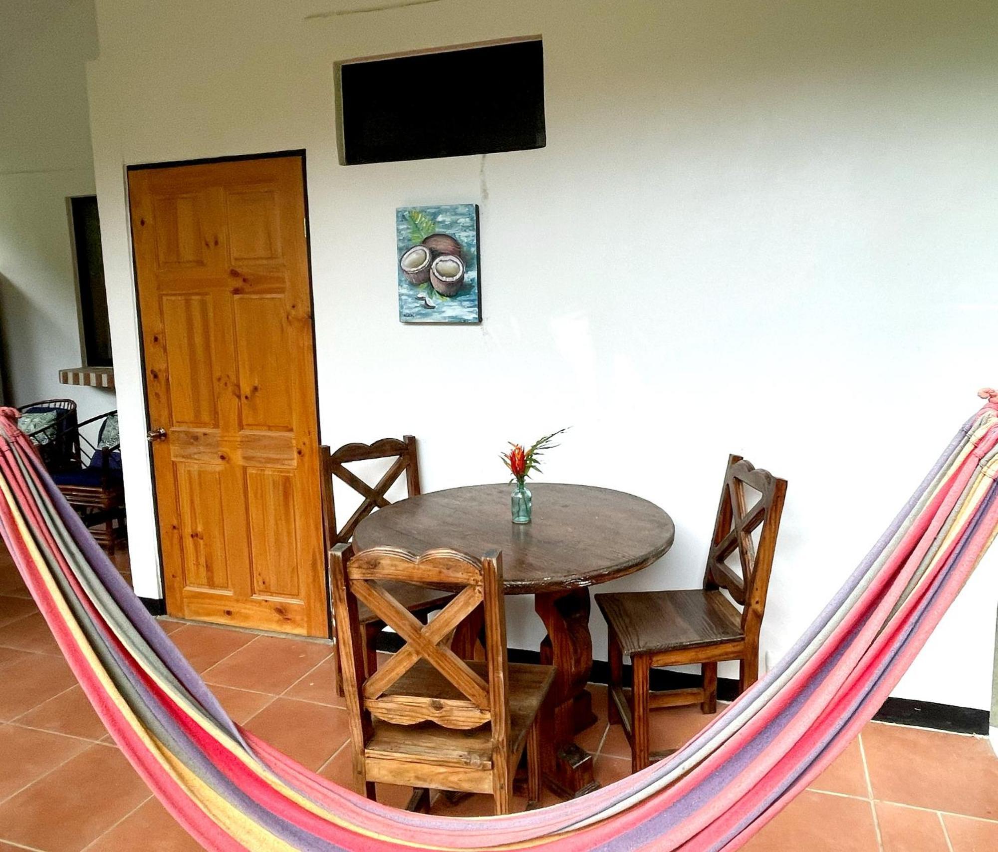 The Scarlet Villas Ojochal Bagian luar foto